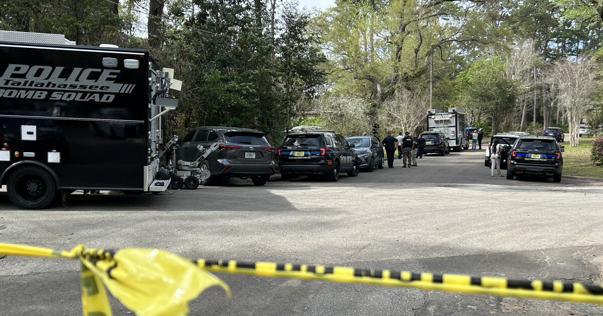 UPDATE: 59-year-old man taken into custody after 4-hour standoff in ...