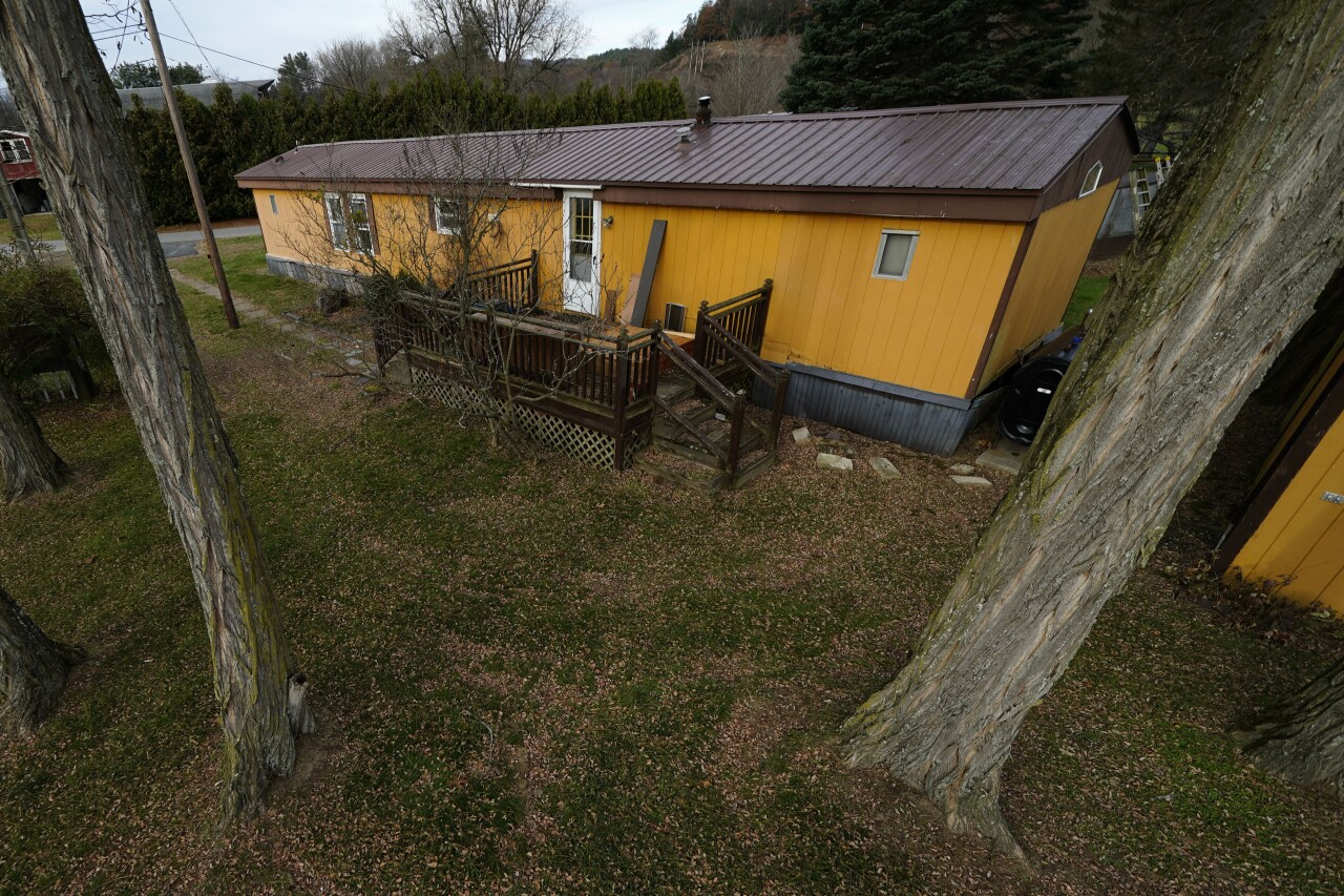 Frugal Millionaire Town Gift