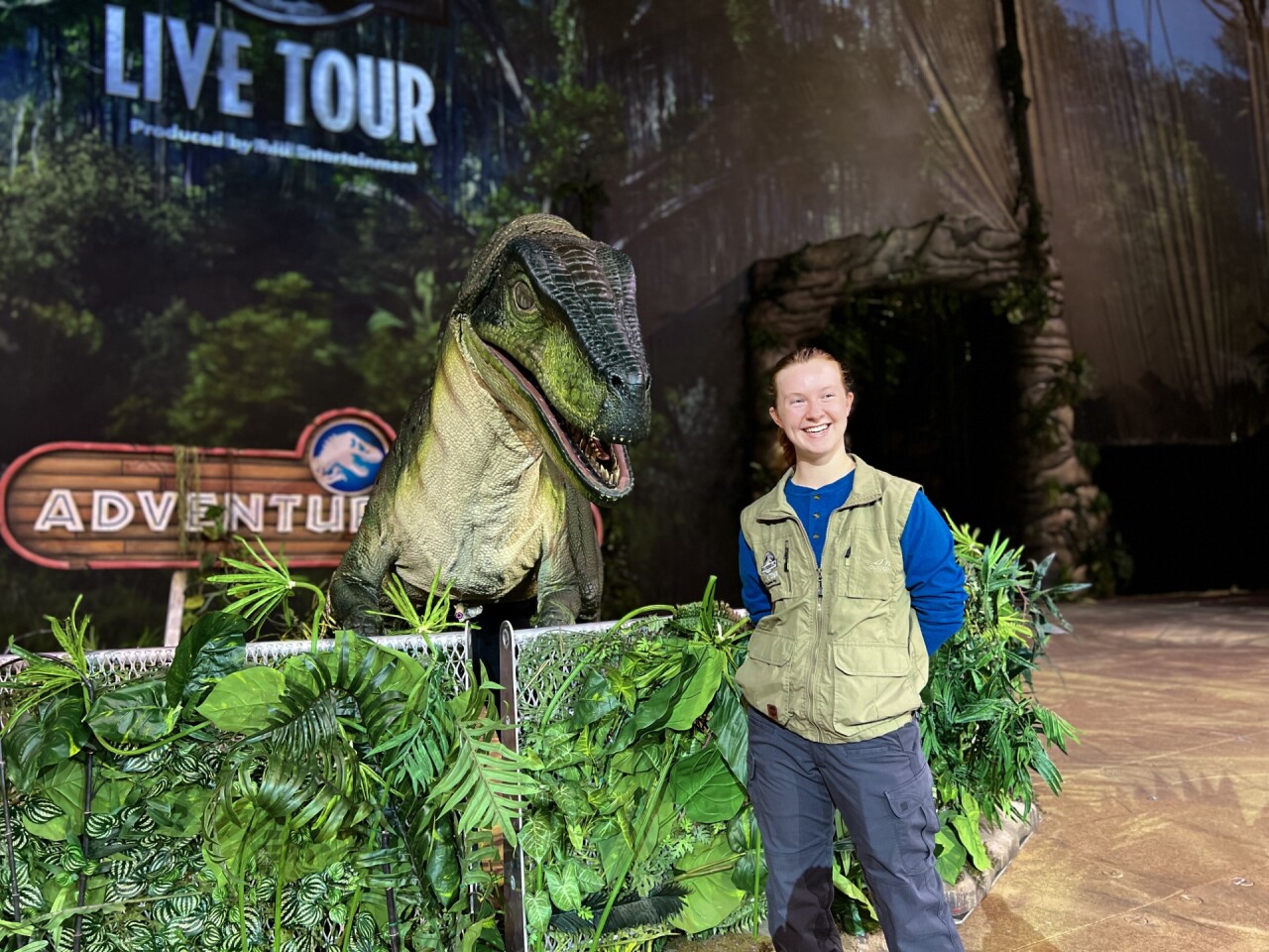 "Dinoteer" Sho Hunt giving us a preview of the Jurassic World Live Tour 