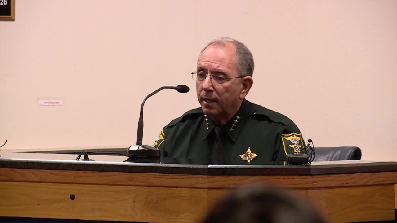 Martin County Sheriff William Snyder testifies during Steven O'Leary's sentencing hearing