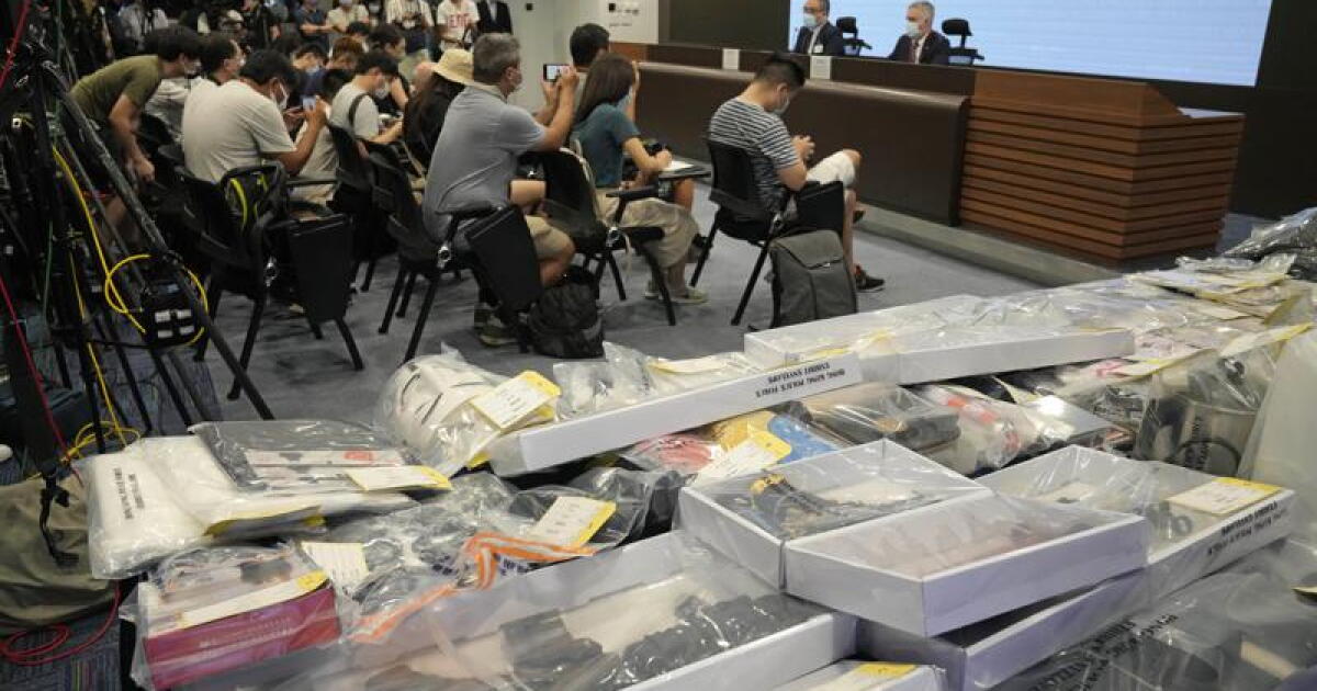 Forcasting Plot 9 arrested over alleged plot to plant bombs around Hong Kong