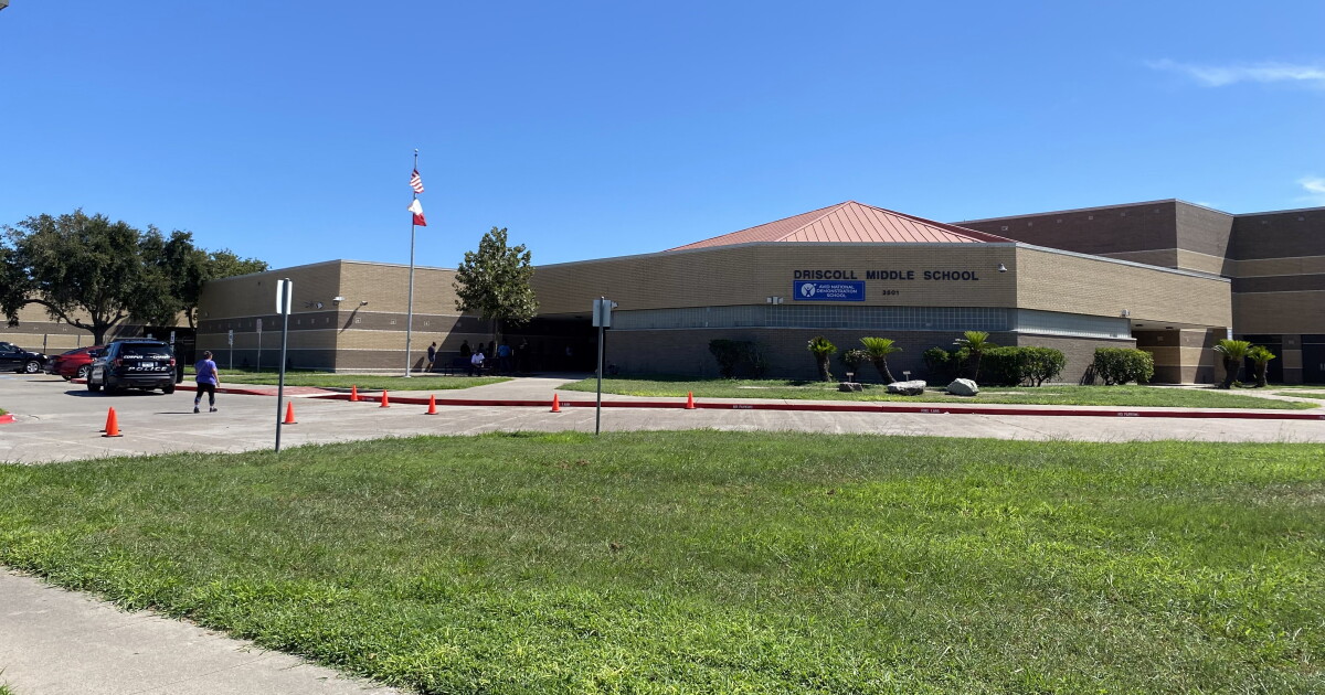 Air conditioning repairs made at 2 Corpus Christi schools after parents raise concerns