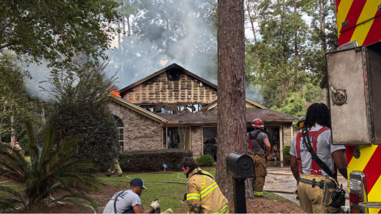 Residential house fire in Tallahassee, person dies