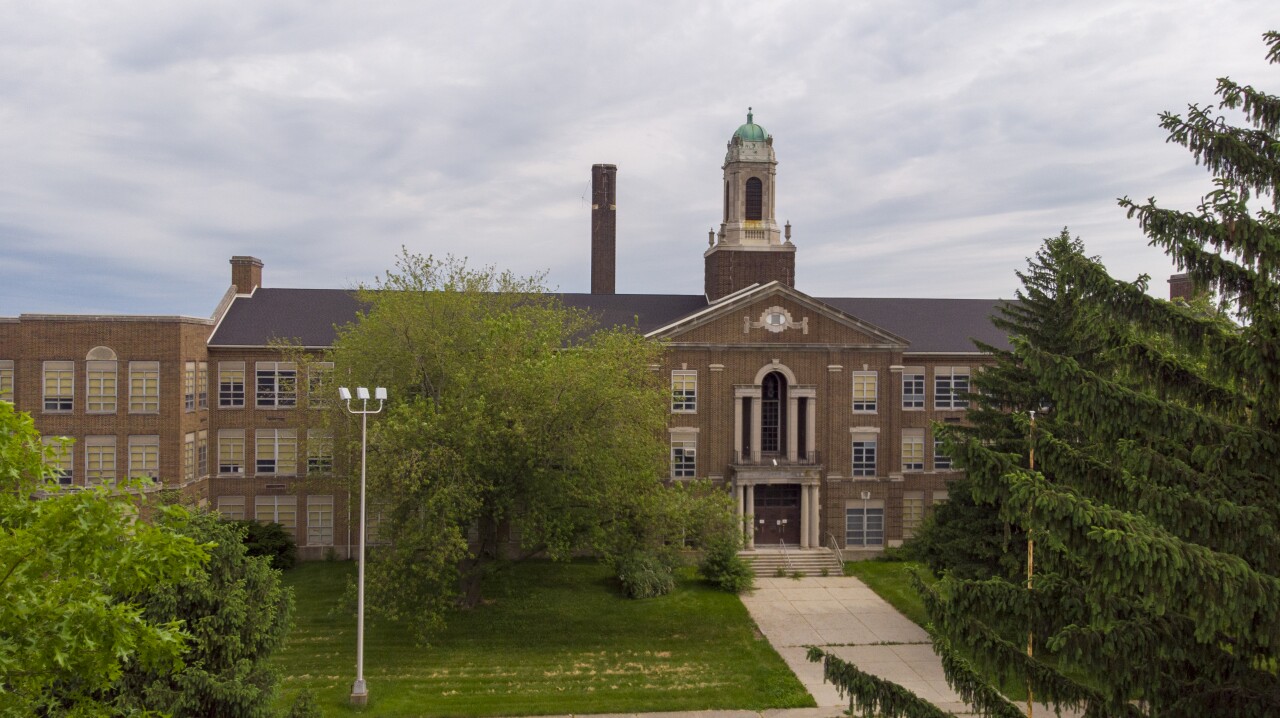 Gary Roosevelt High School courtesy Indiana Landmarks.jpg