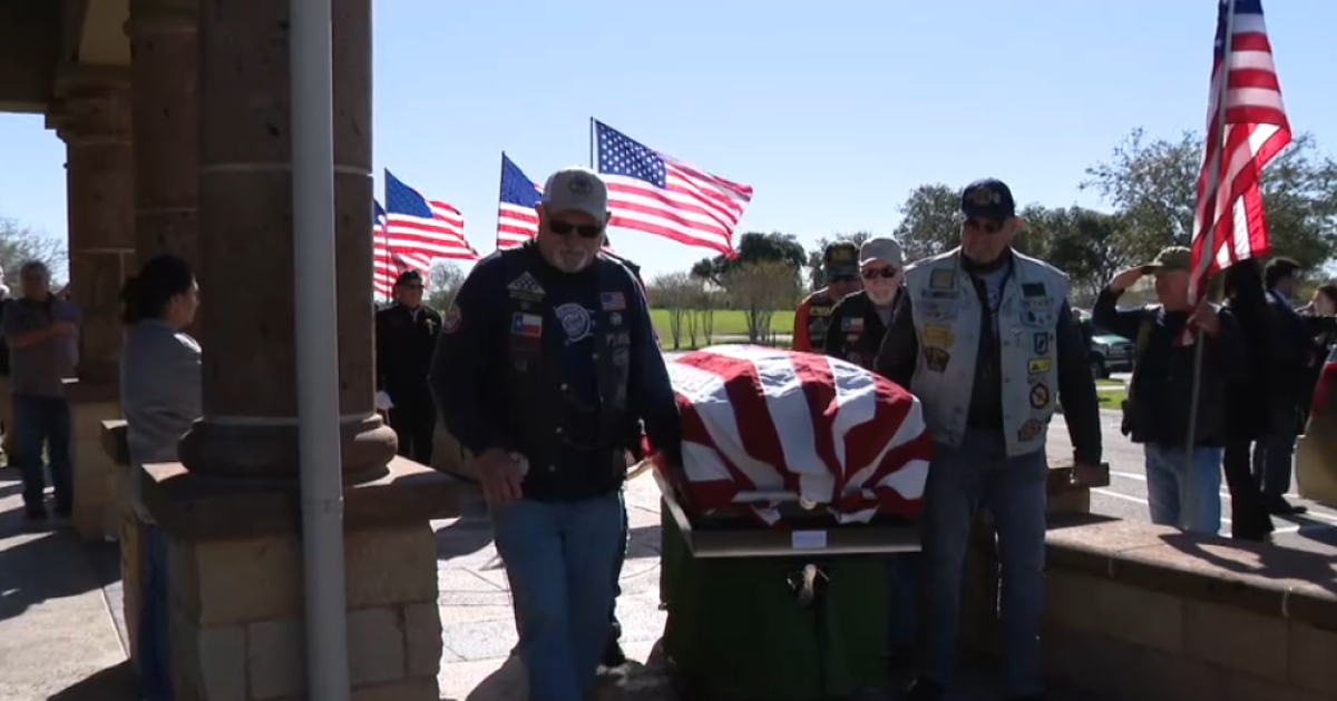 Services held for 3 unaccompanied veterans