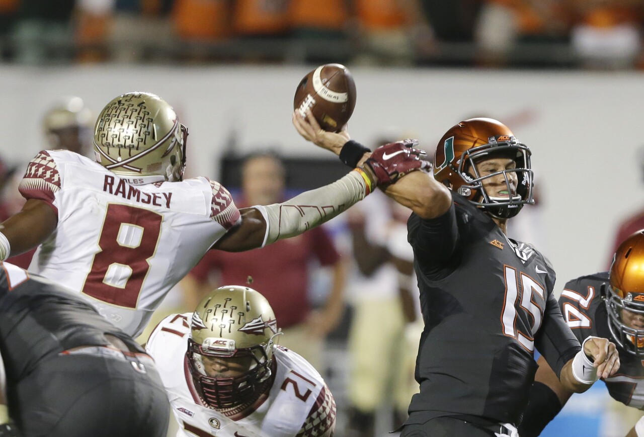 Florida State Seminoles cornerback Jalen Ramsey blocks pass from Miami Hurricanes QB Brad Kaaya, Nov. 15, 2014