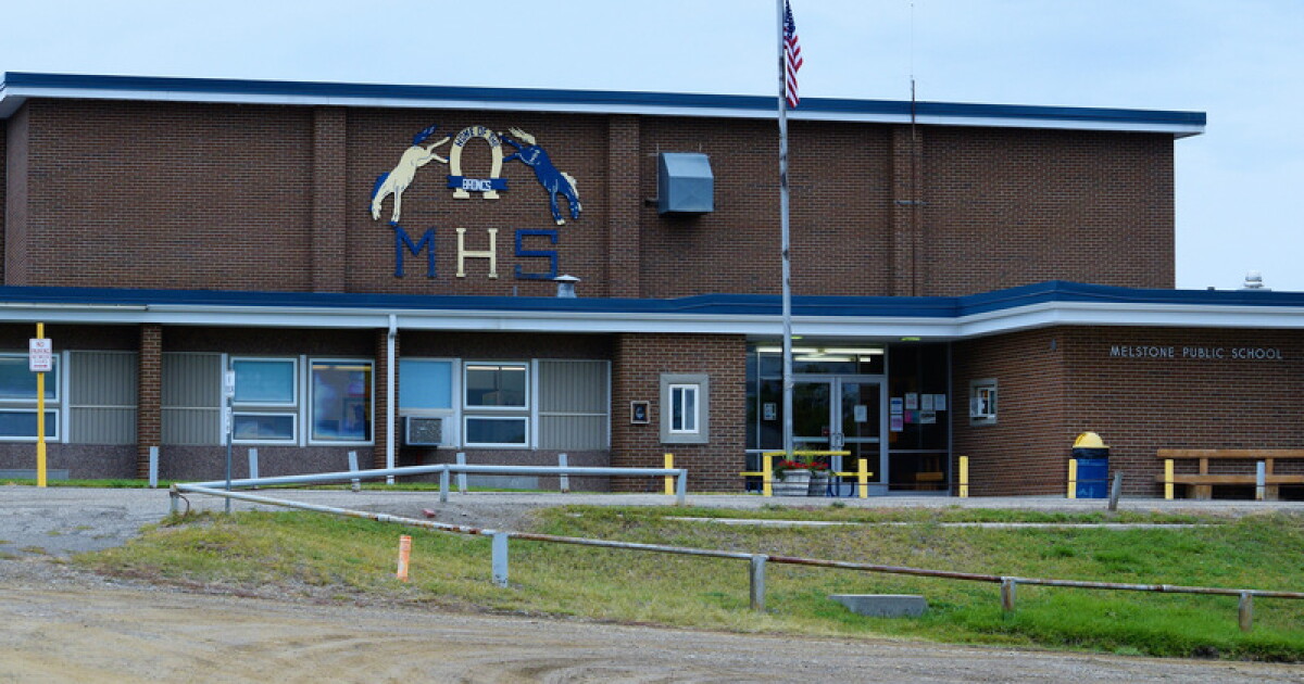 Melstone students back in class