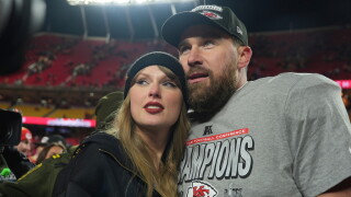 Taylor Swift Travis Kelce What to Know