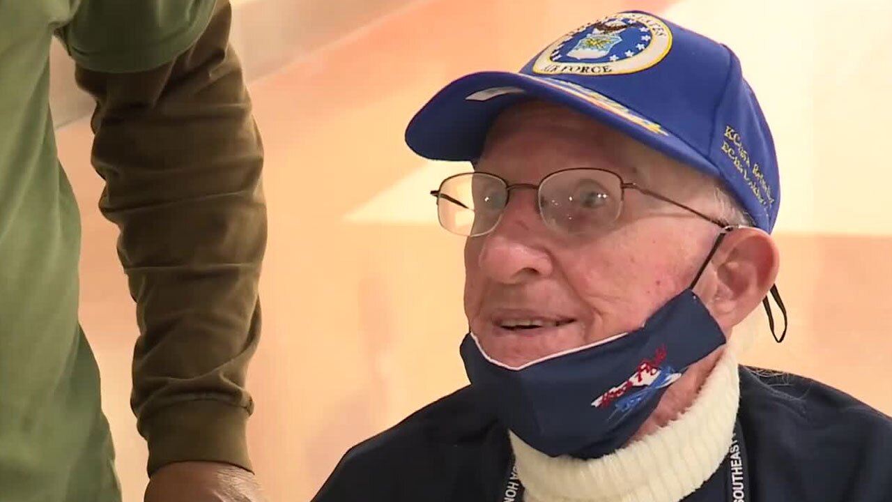 James Walter, honor flight, Nov. 6