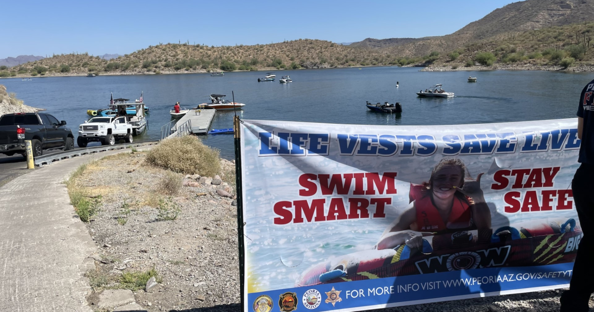 Peoria Fire and Medical put up safety signs around Lake Pleasant - Vimarsana News