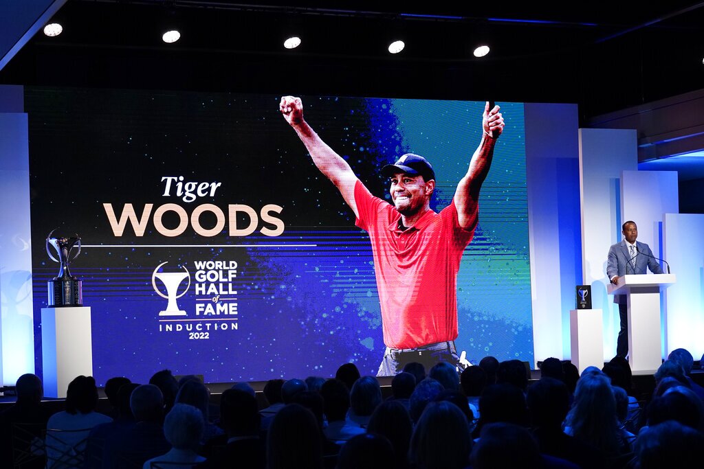 Tiger Woods inducted into World Golf Hall of Fame