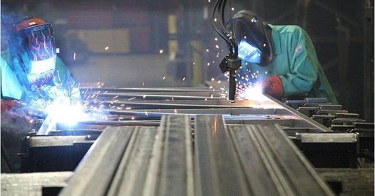 Weld apprentices.jpg