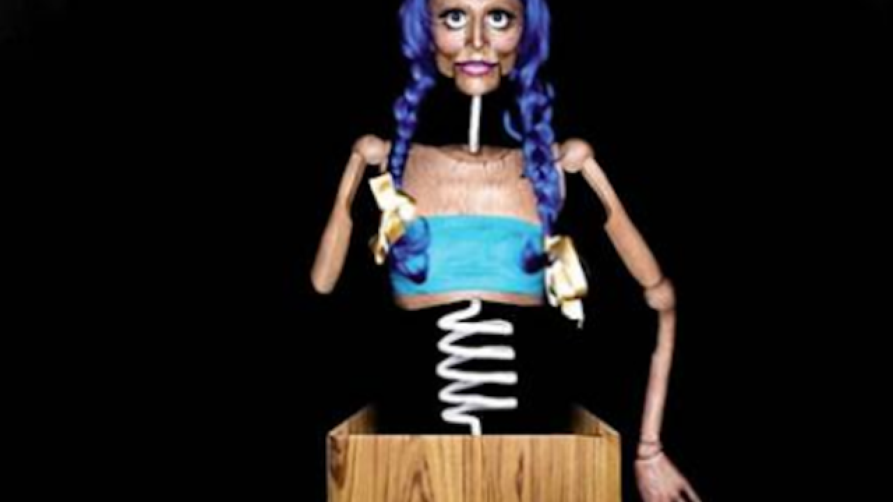 Makeup artist transforms into real-life wooden puppet