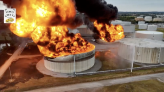 Glenpool storage tank fire.png