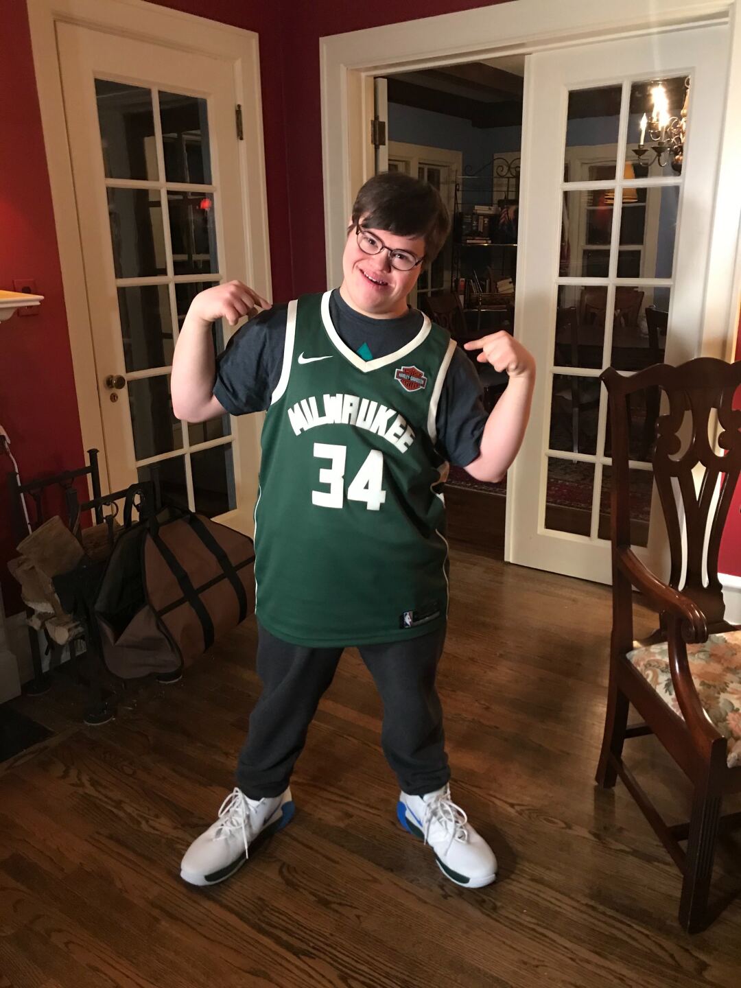 Giannis Shoe.jpg