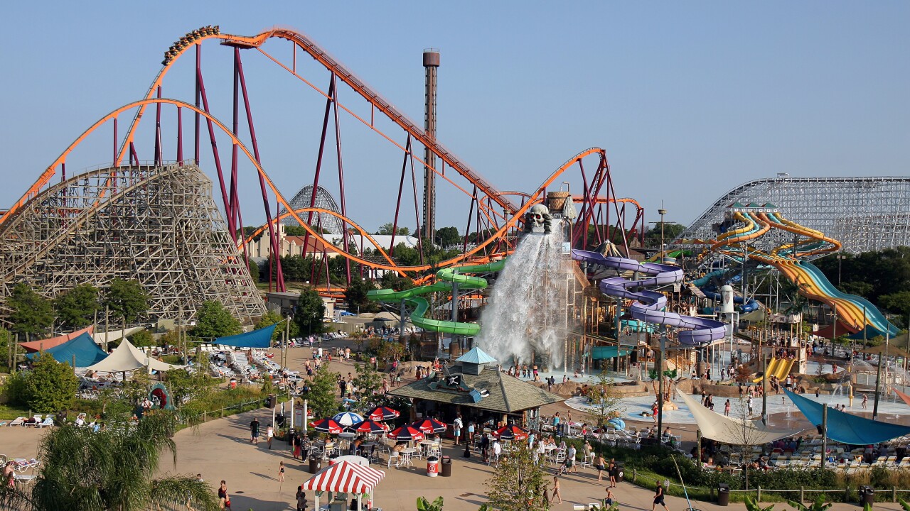 Six Flags Great America in Chicagoland to reopen on April 24