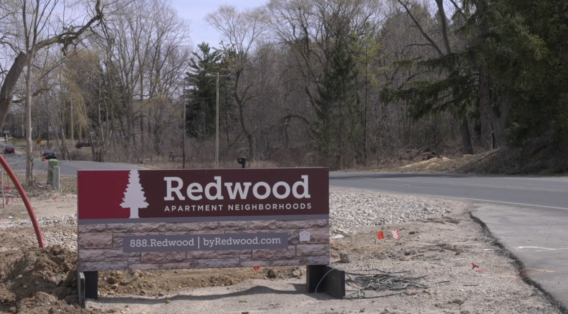 Redwood Apartment Neighborhoods