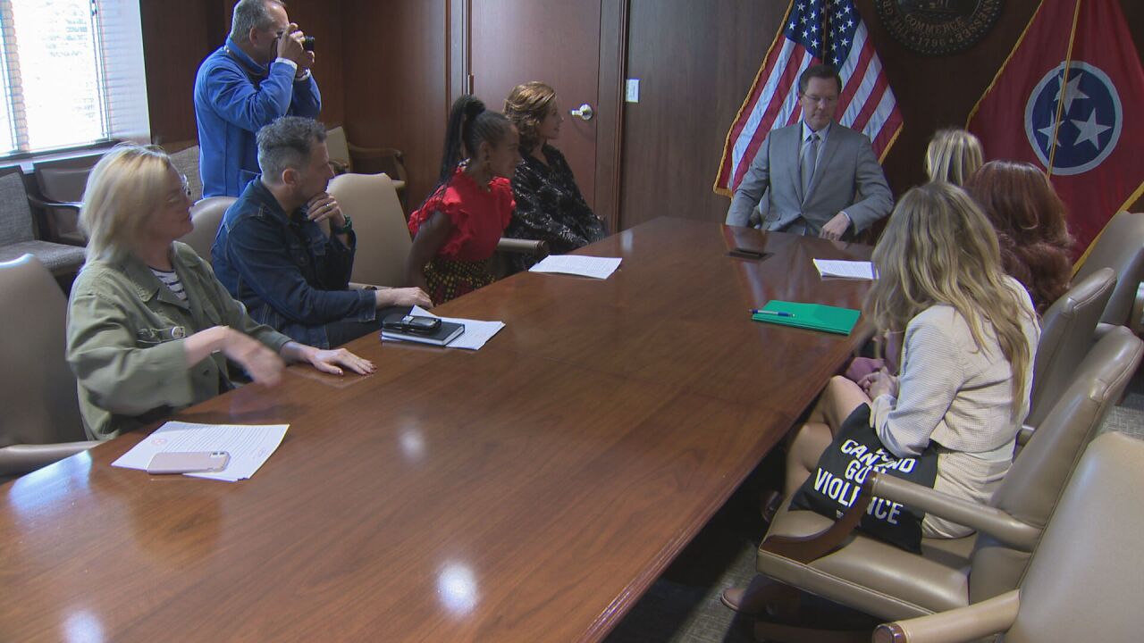 Sexton meetings with Grant and Crow.jpeg