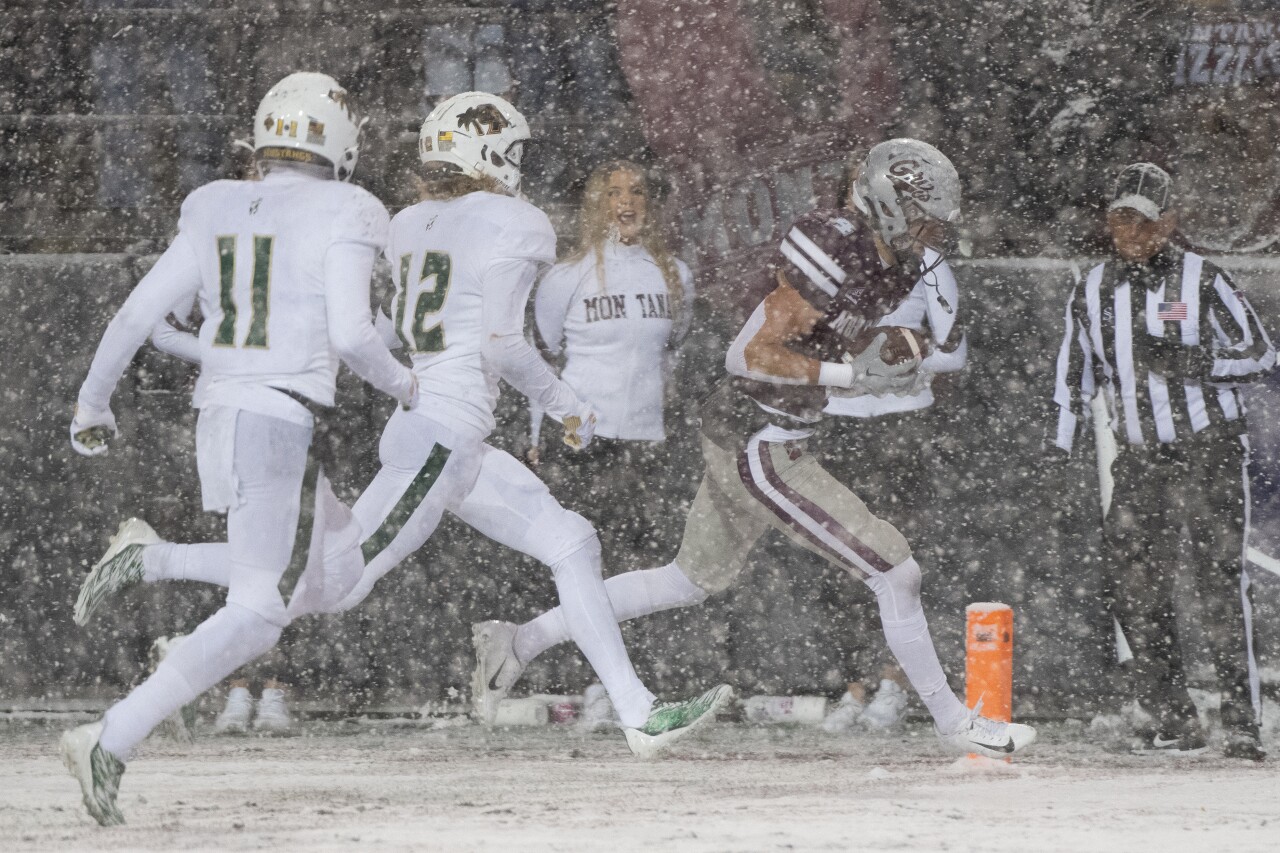 KPAX 110522 GRIZ FB CAL POLY33.jpg