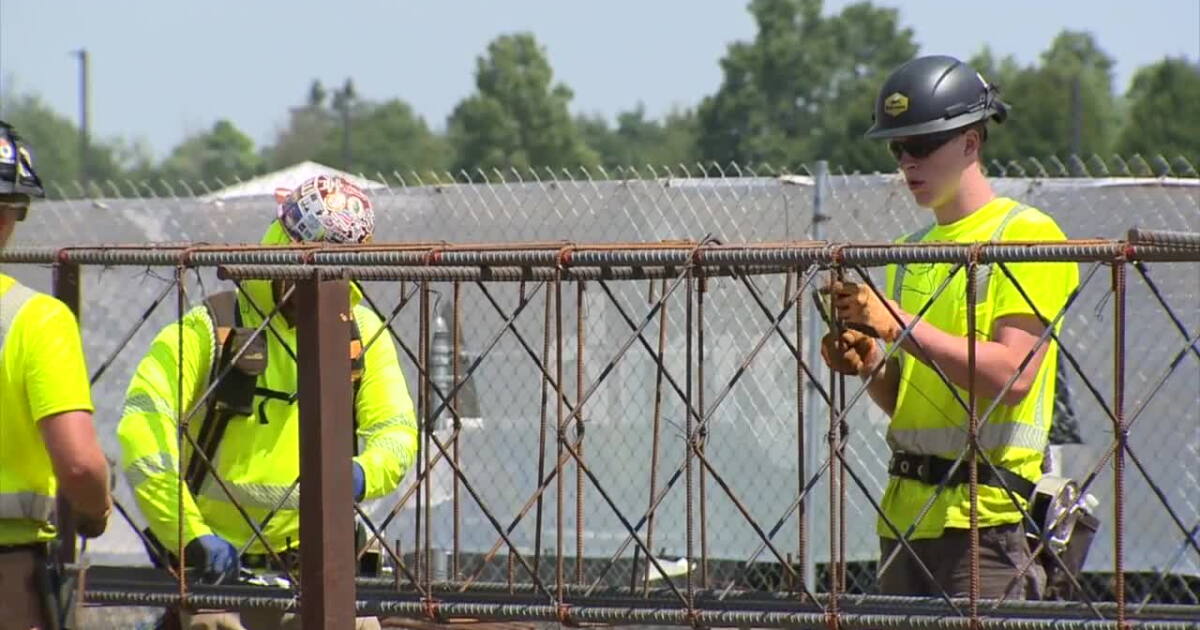 Stayin' Cool: Construction crew proactively beating the heat