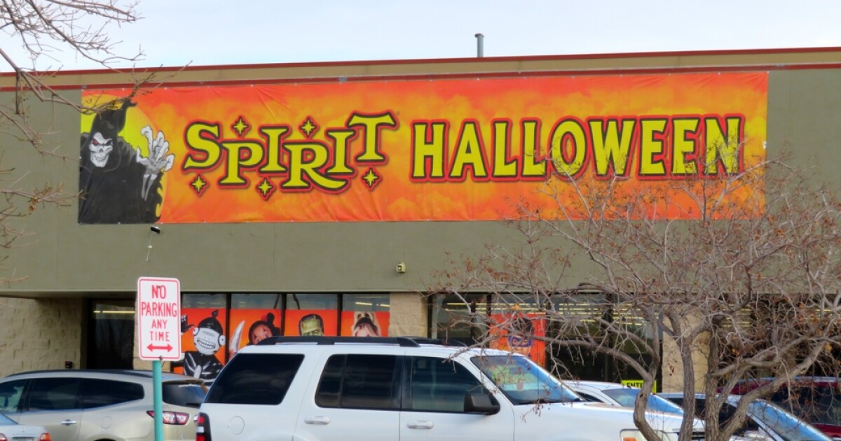 Ready for a spooky gig? Spirit Halloween opens 50,000 seasonal positions