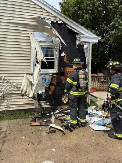 Manitowoc house fire