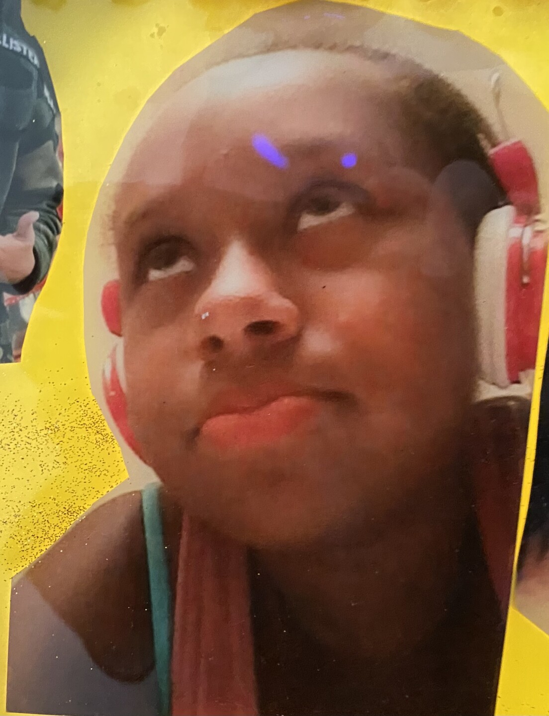 KeaAsia headphones.jpg