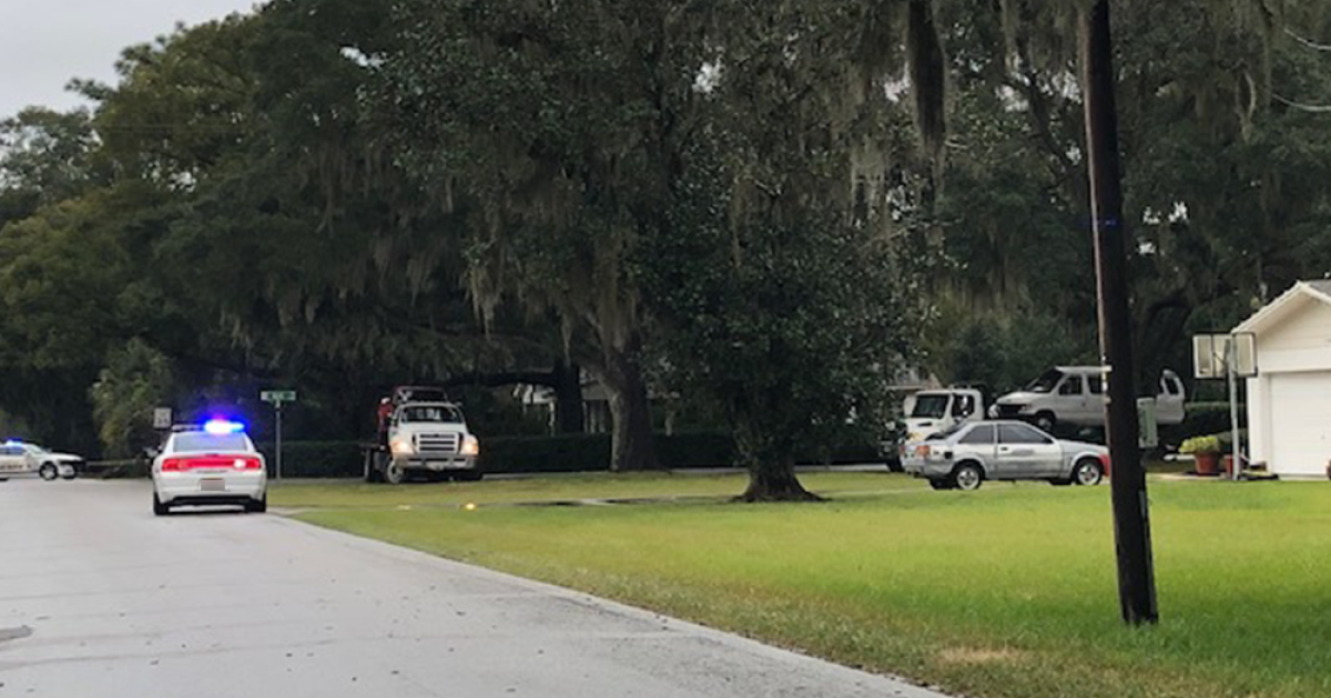 Crash kills two people, injures two others in Dover