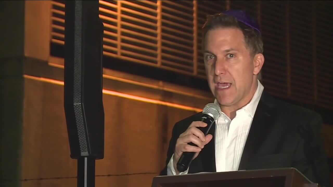 Dave Aronberg attends rally against antisemitism, Jan. 21, 2023