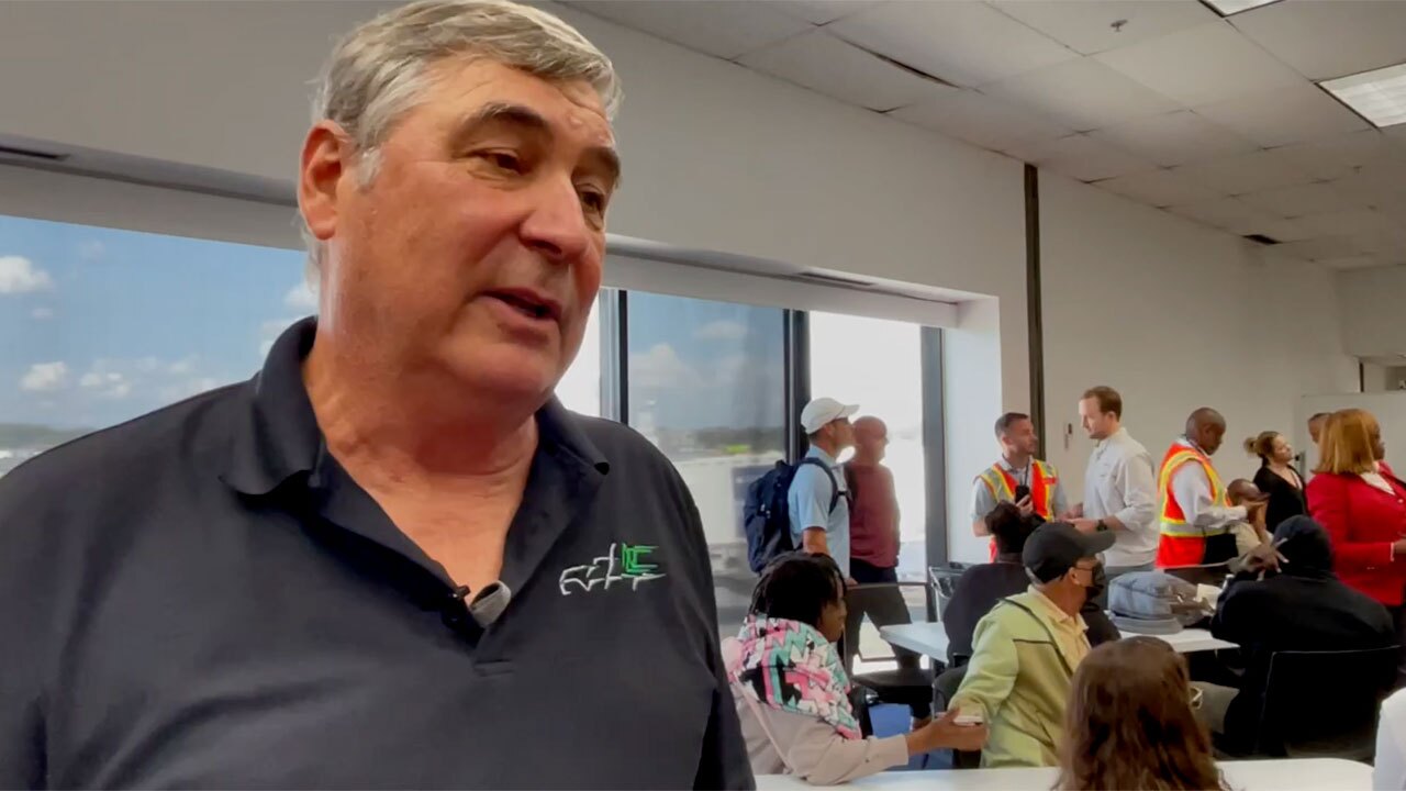 Tony Gensic says he saw the Tokyo-bound flight approaching the plane before impact.