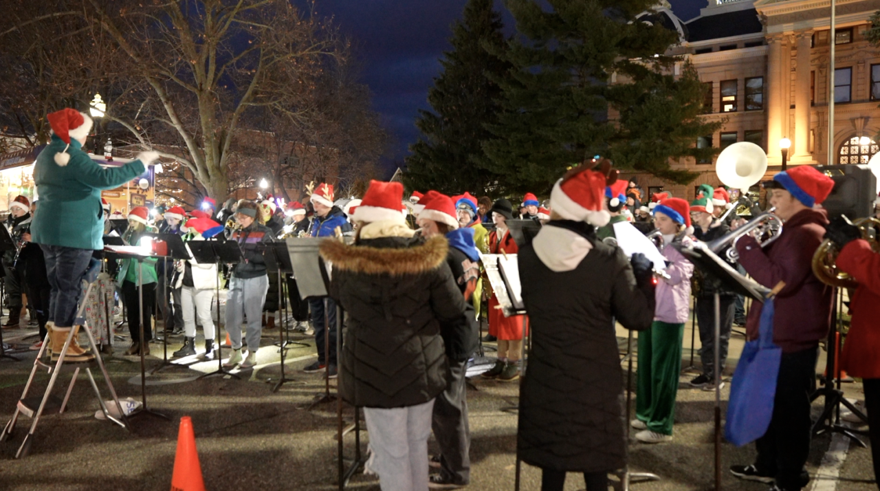 Mason High School marching band 2021 tree lighting