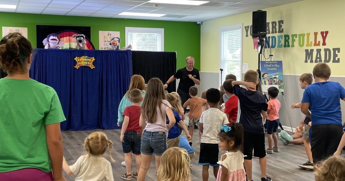 Puppet shows in Hampton Roads entertain, enlighten & educate children - Vimarsana News