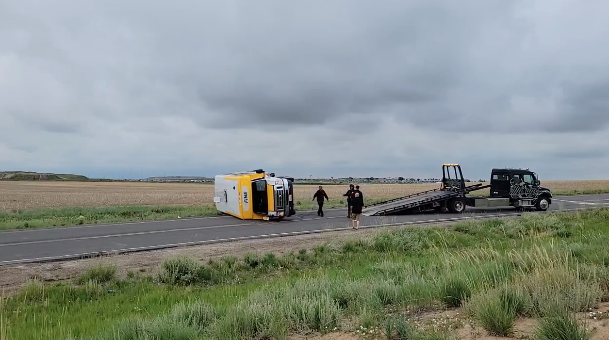 Crash involving shuttle bus near Denver International Airport injures 5 people