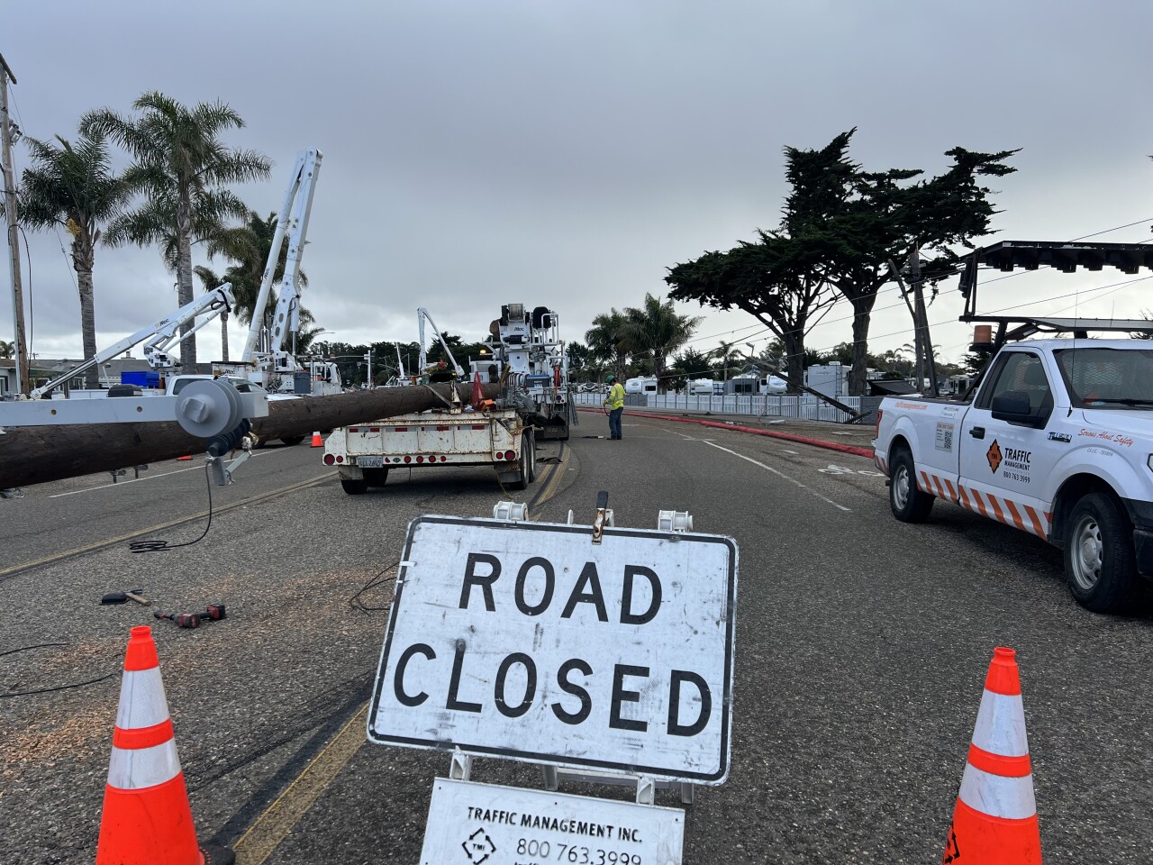 Pismo road closure.jpg