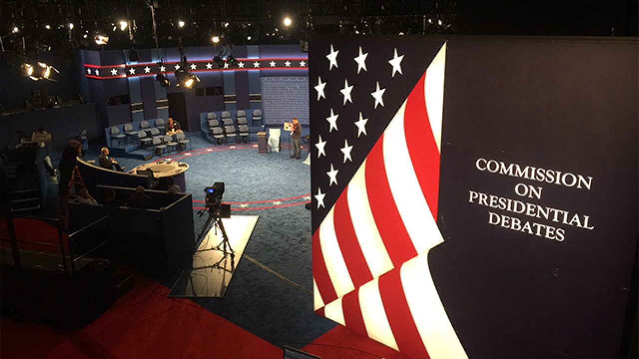PHOTOS: Second presidential debate in St. Louis