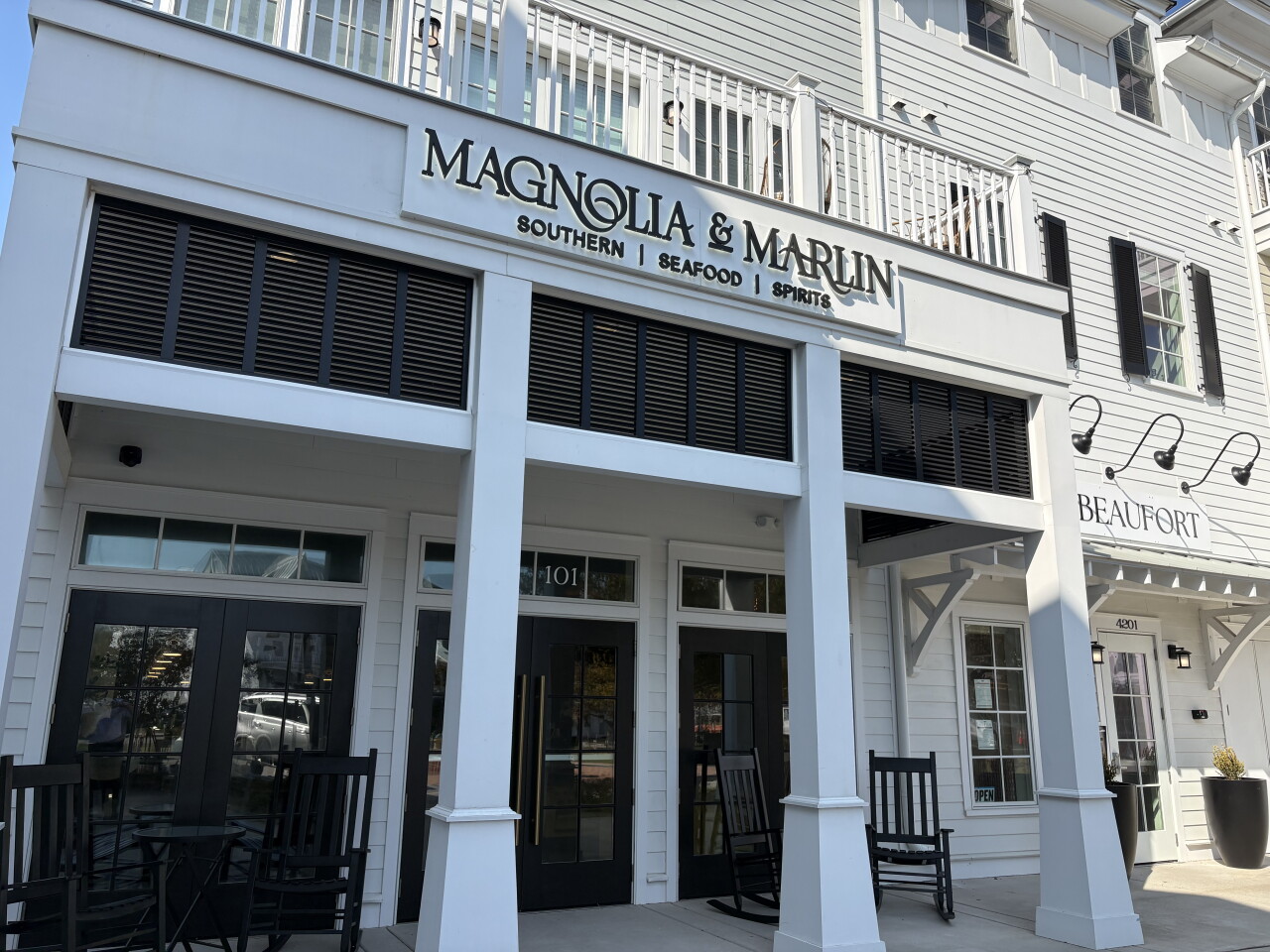 Magnolia & Marlin exterior