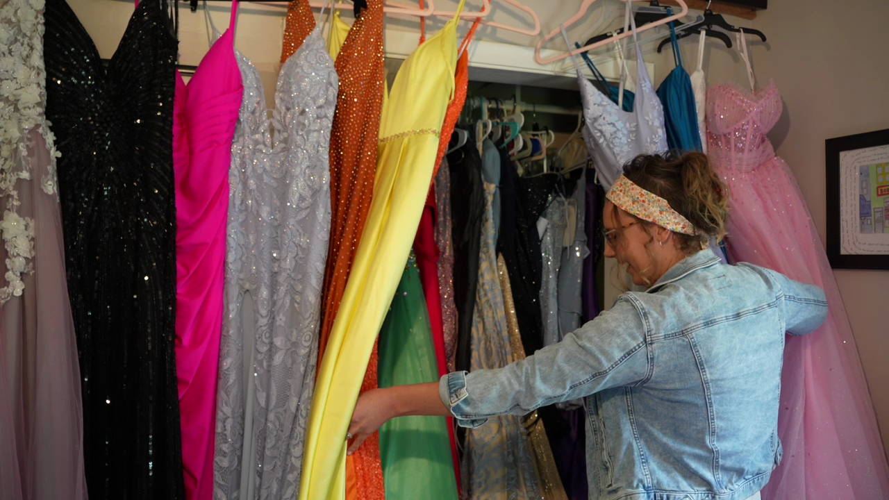consignment shops that sell prom dresses TOP 10 BEST Consignment Shops Prom Dresses in Kansas City, MO - Updated 2026