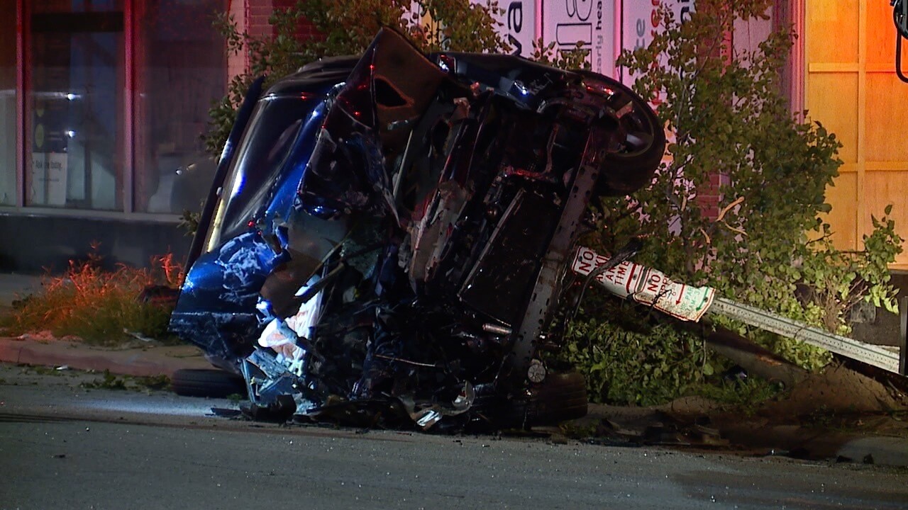 Broadway E55 crash 2.jpg