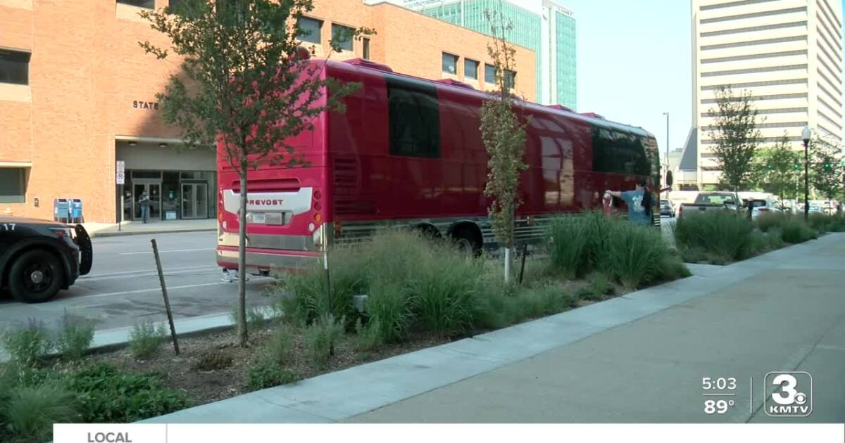 Machine Gun Kelly tour bus vandalized in Omaha Machine Gun Kelly tour bus vandalized in Omaha