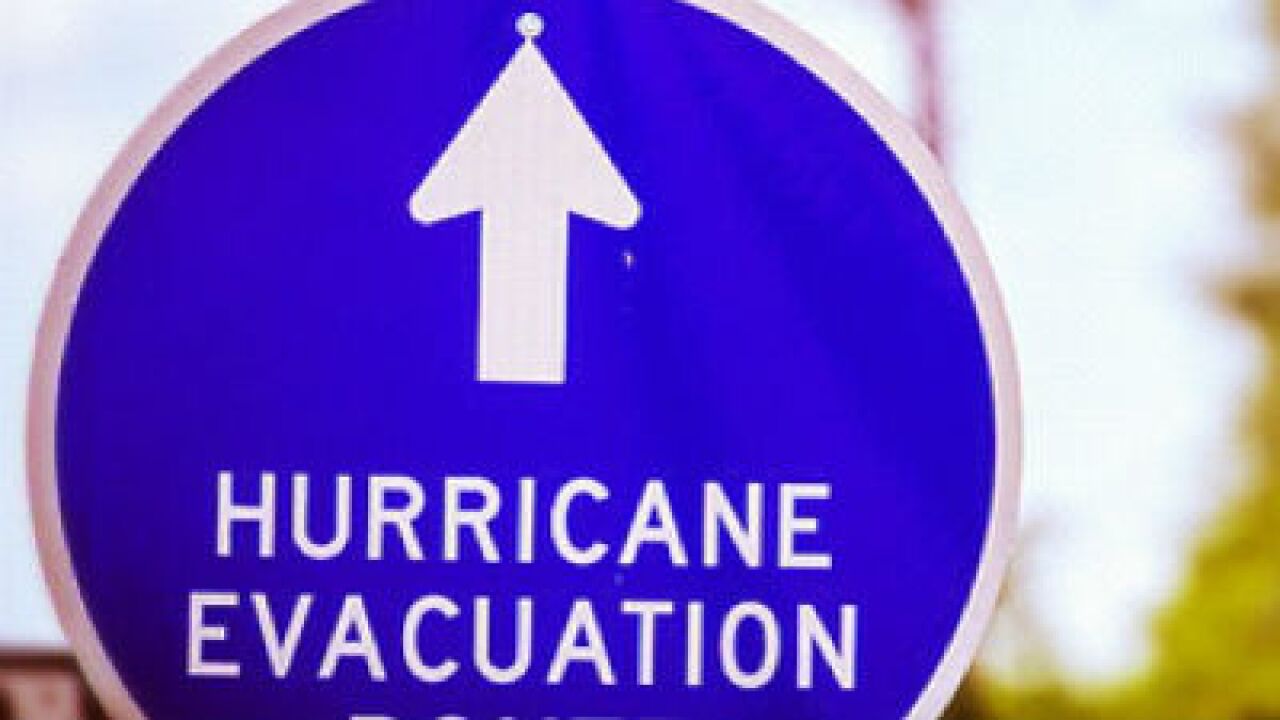 Hurricane Sandy through the eyes of Twitter and Instagram users