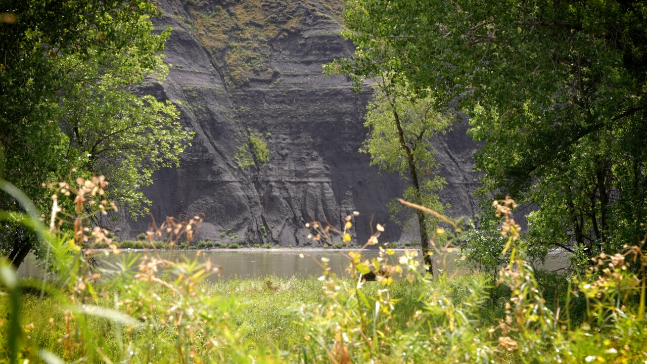 missouri river.jpg
