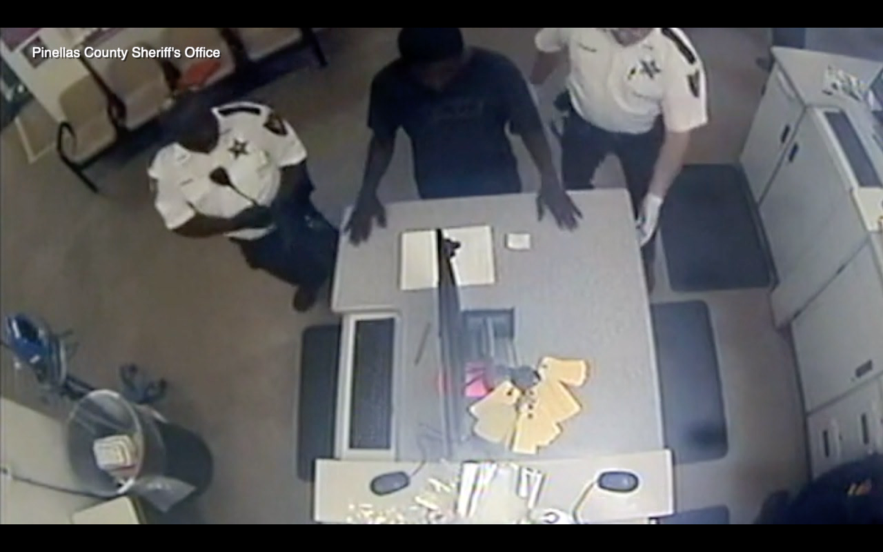 Screen Shot 2021-08-25 at 9.31.20 PM.png