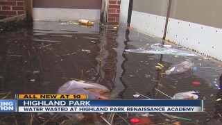 Water_wasted_in_Highland_Park_0_30771528_ver1.0_640_480.jpg