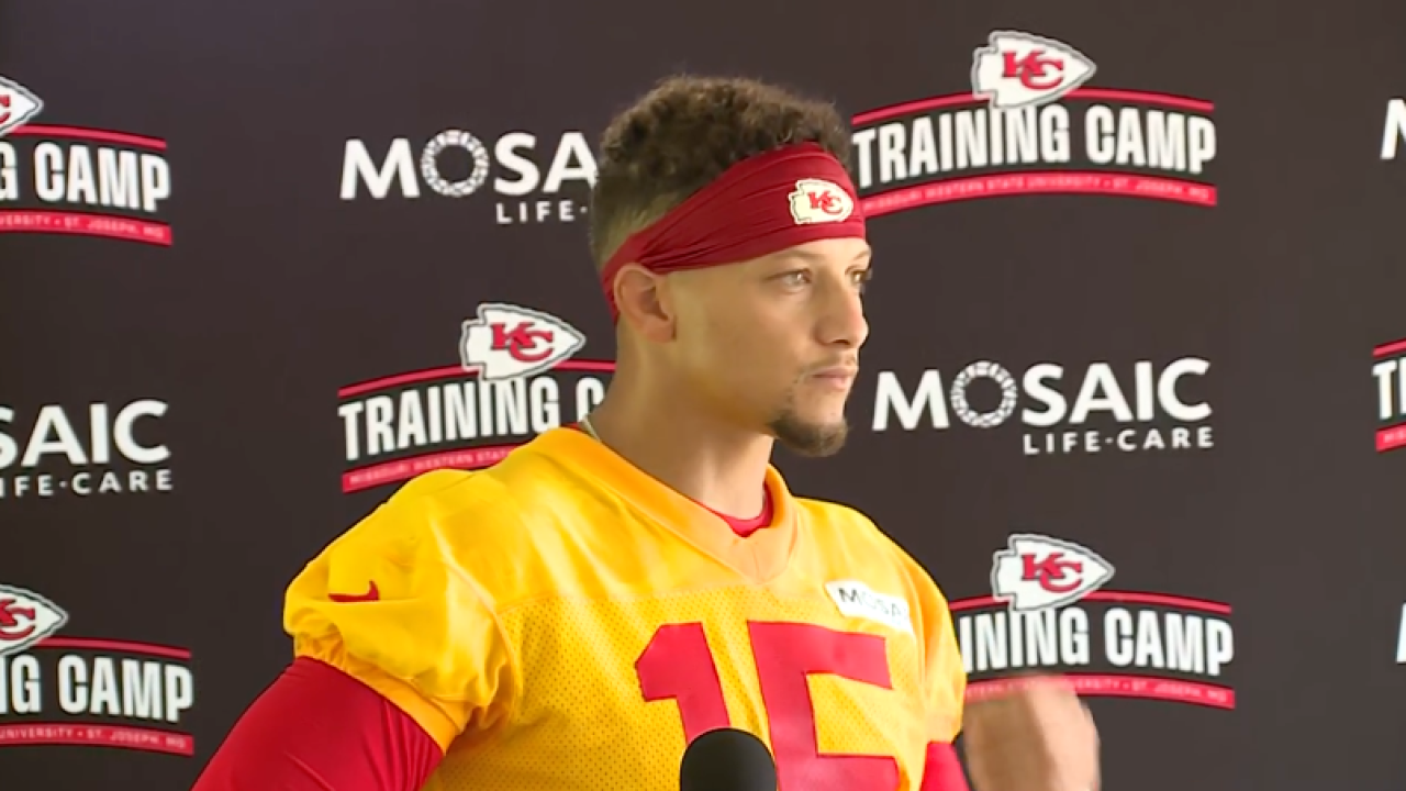 Patrick Mahomes.png