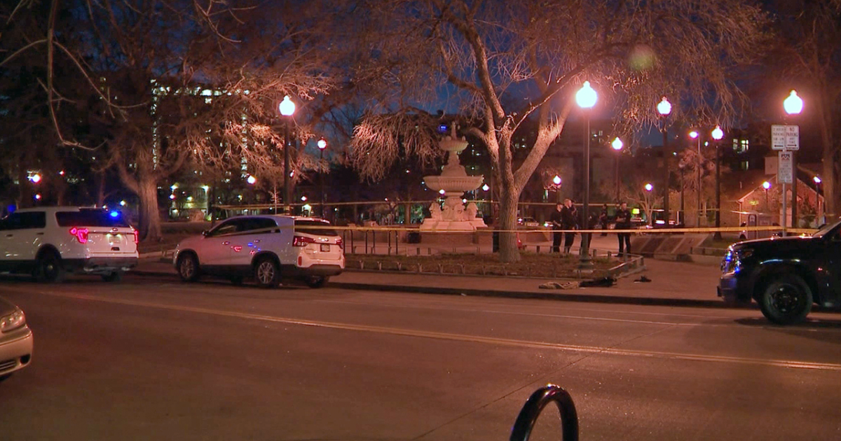 3 wounded in 2 separate shootings in Denver