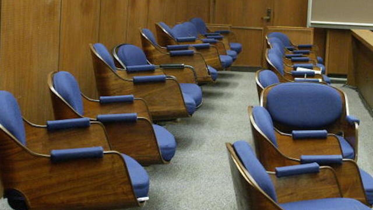 Federal officials warn of increase in jury duty scam reports