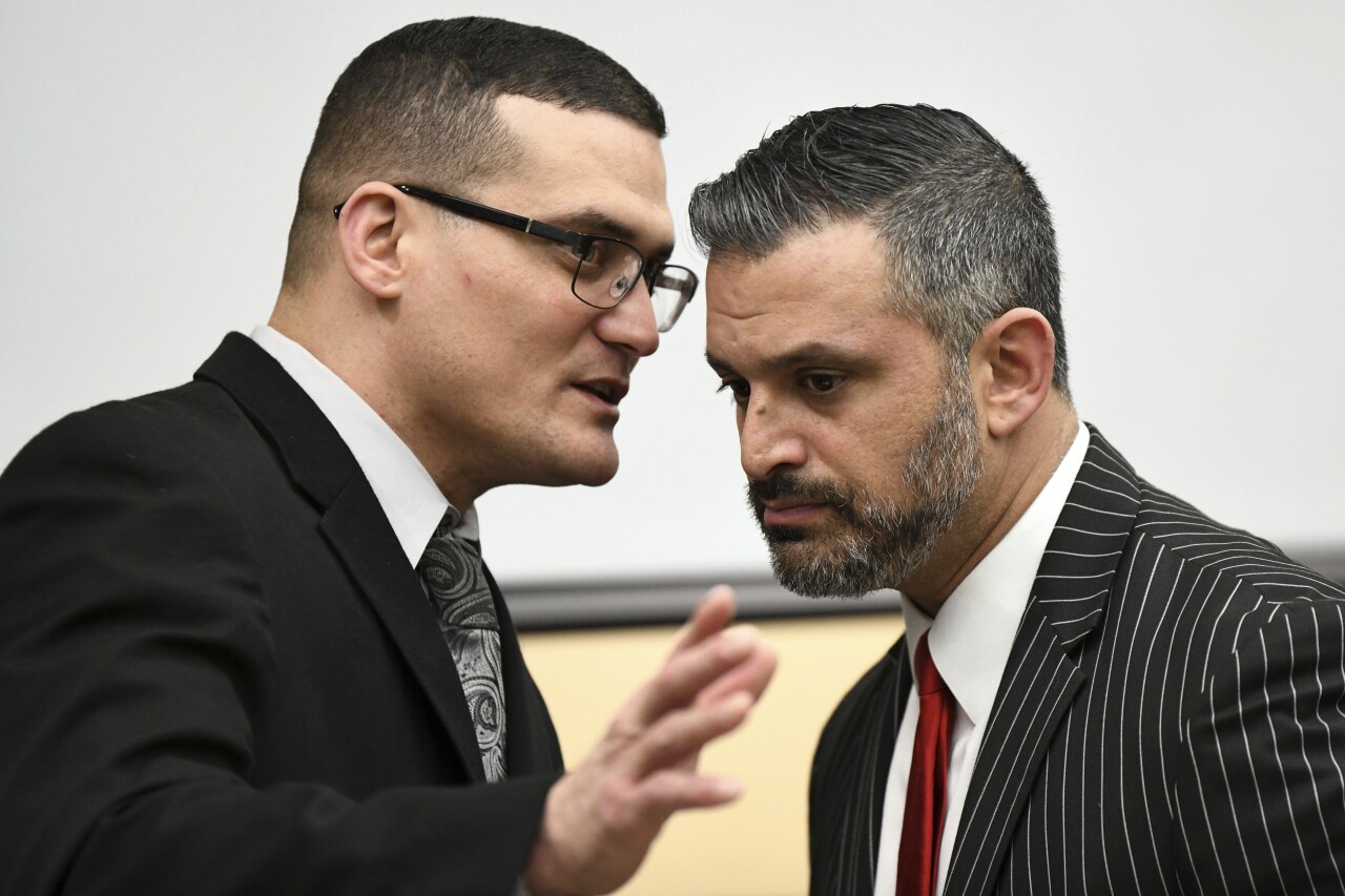 Sigrfredo Garcia speaks to attorney during 2019 murder trial