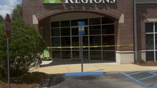 Tallahassee Police investigating Regions Bank robbery