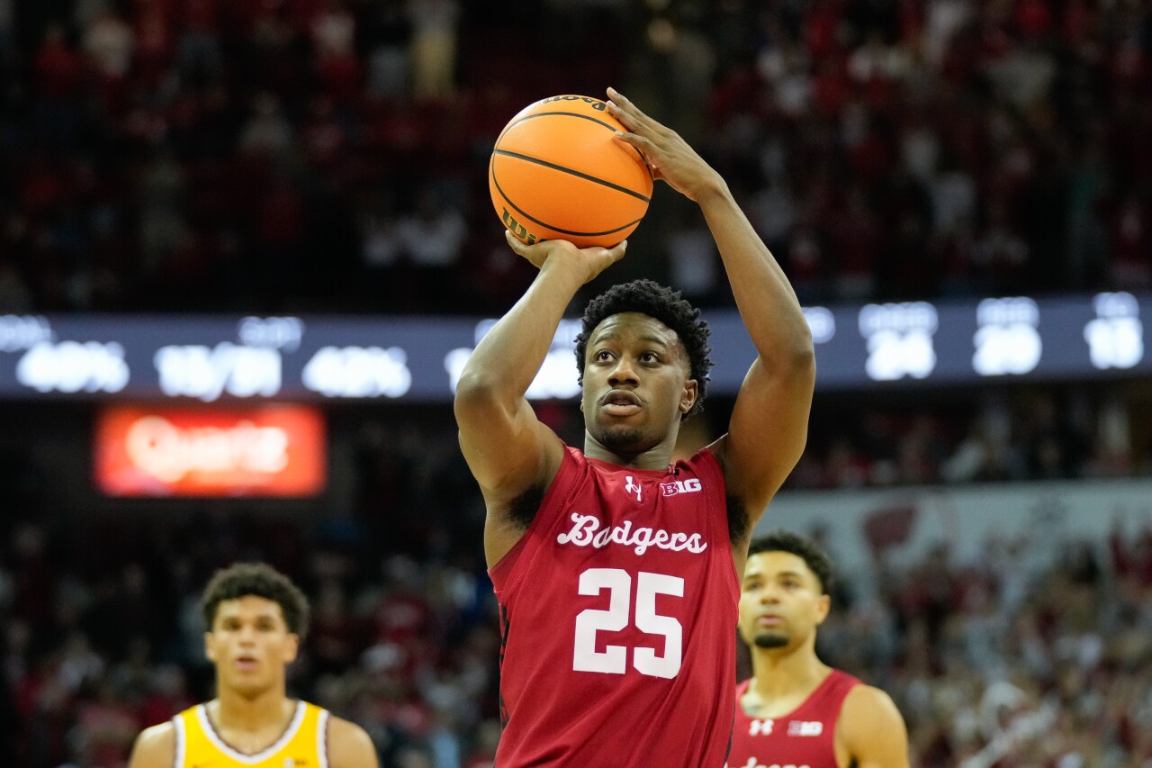 Minnesota Wisconsin Basketball