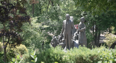 monument 1.png